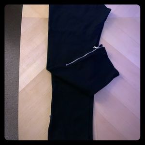 Legging/ Pointe pant. The Gap